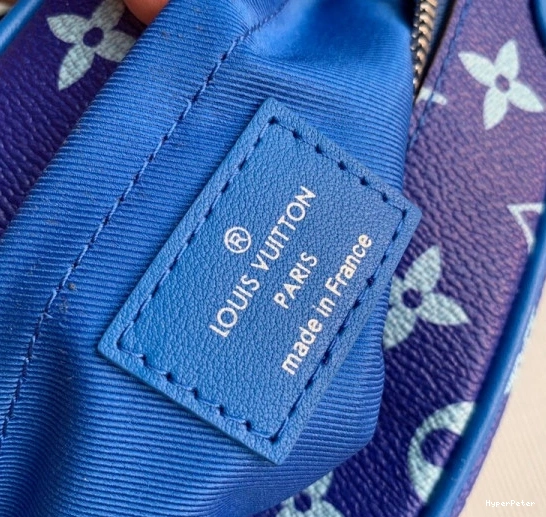 VUITTON LOUIS SOFT TRUNK 0819